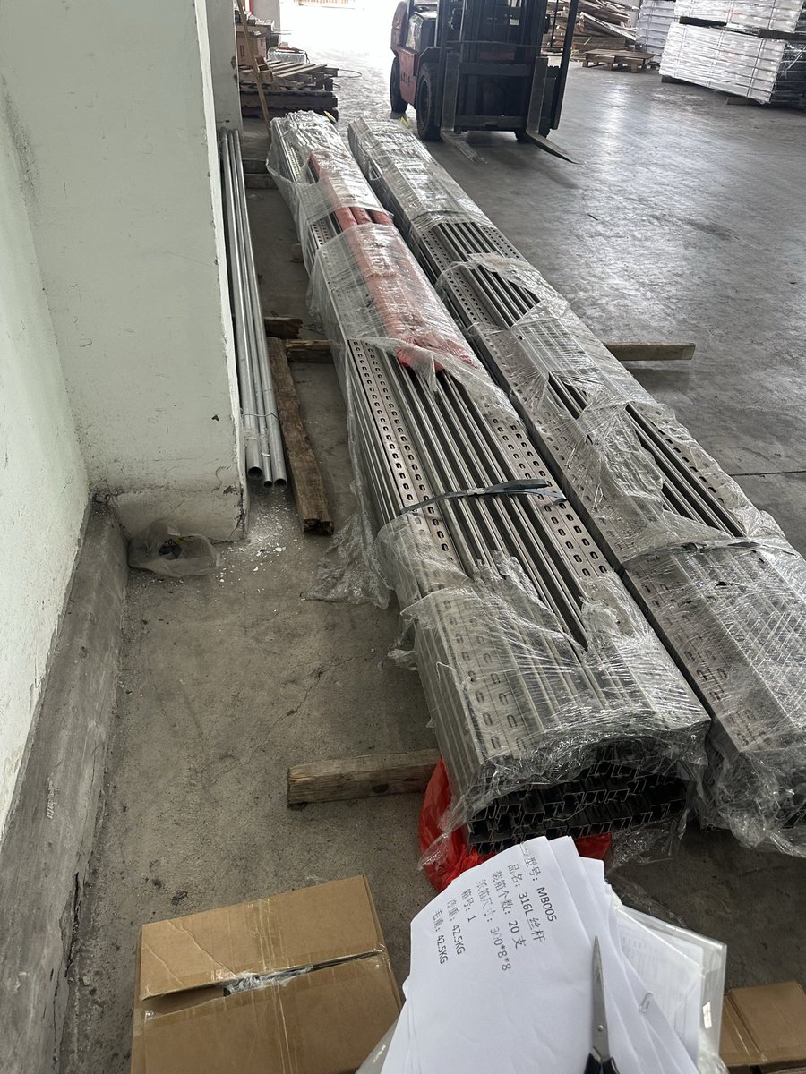 Leo28re's tweet image. Goods are fully packed and ready for export.

Strict quality control &amp;amp; on-time delivery.

We provide reliable one-stop export service for global clients.

Looking forward to long-term cooperation！

#Export #Shipping #FactorySupply #B2B
