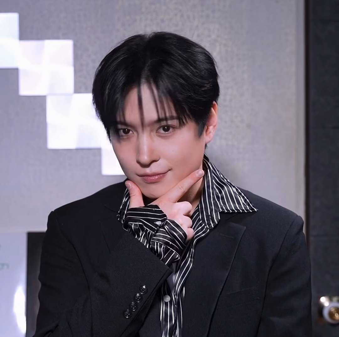 hwicetag's tweet photo. 와 우리 휘찬이 매력 포인트 진짜 많지? 🥹

#OMEGA_X #휘찬 #HWICHAN https://t.co/5pJkQTfPSi