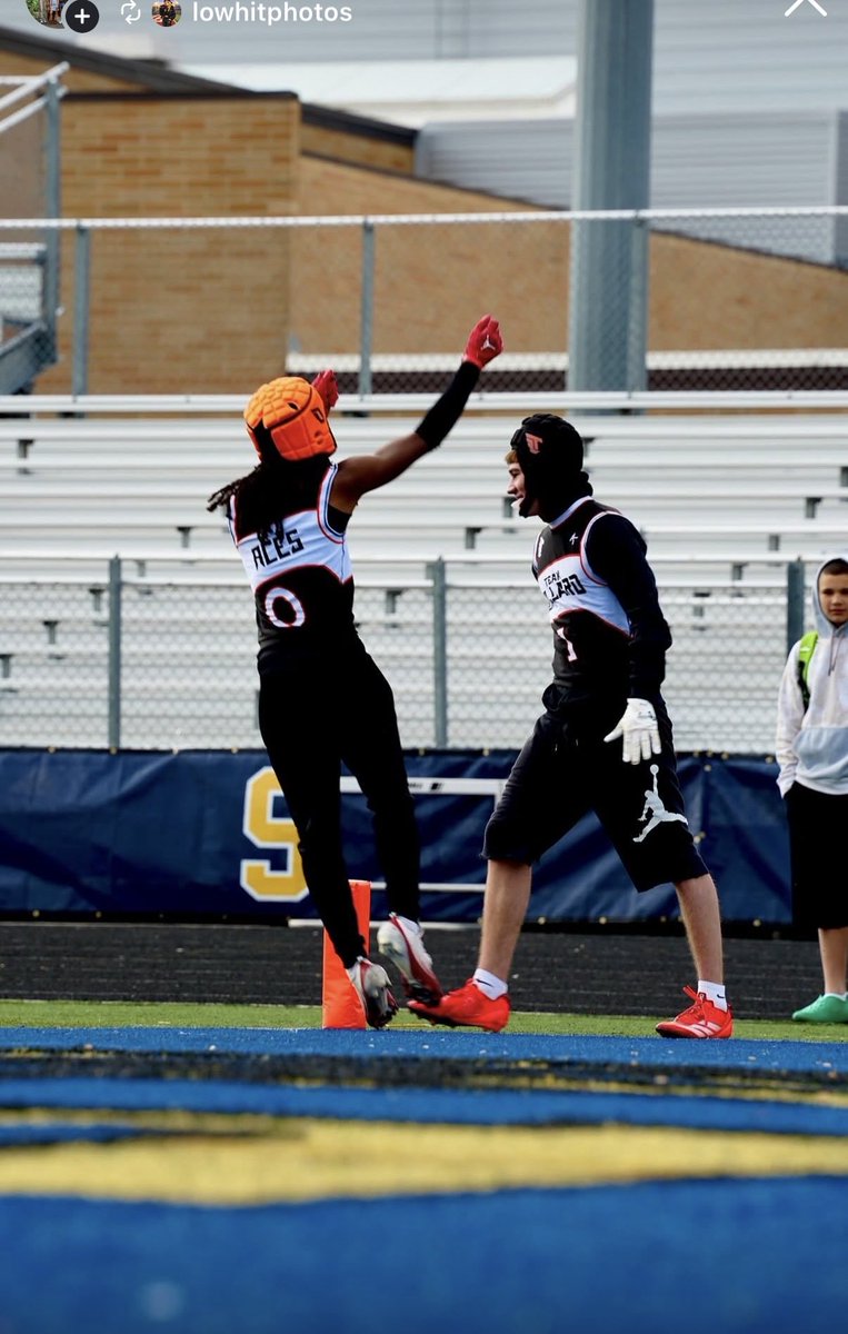 jagger_mcewen's tweet photo. End of the 7on7 season with @teamlillard7on7 A lot of fun back out there playing WR. Gonna miss being around my coaches and teammates!

@RCarterTV @WyryorNoil @flyguyhuey5 @AndrewNemec @JordanJ_ @BrandonHuffman @NickFarman55 @Ryan_Clary_ @ManyHatsMilles @NwFBRecruits @NW_Spotlight @RecruitRadarNW @On3 @Rivals @247recruiting