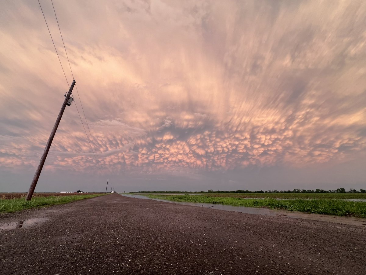 Storm Chaser Lane tweet media