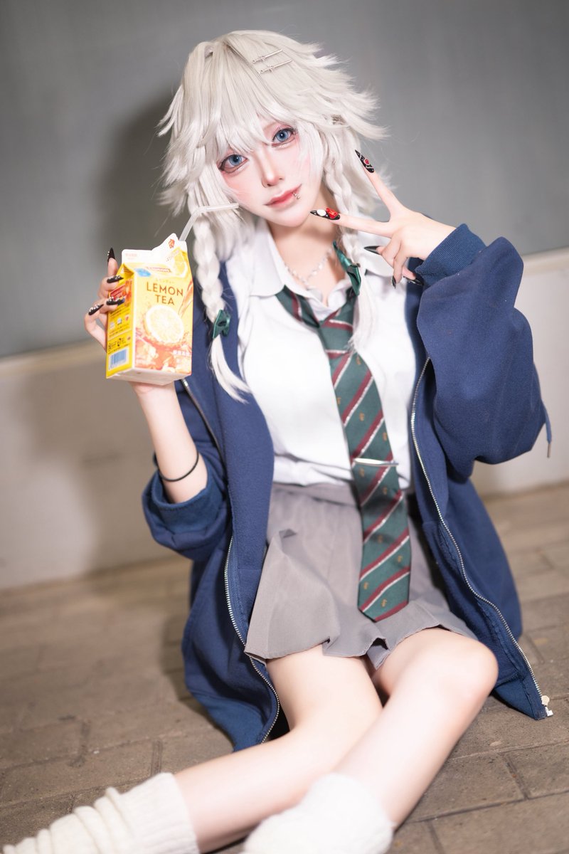 Cosplay 東方Project/十六夜咲夜(ギャル) 💛𛰙᭜ ᭜ #ニコニコ超会議