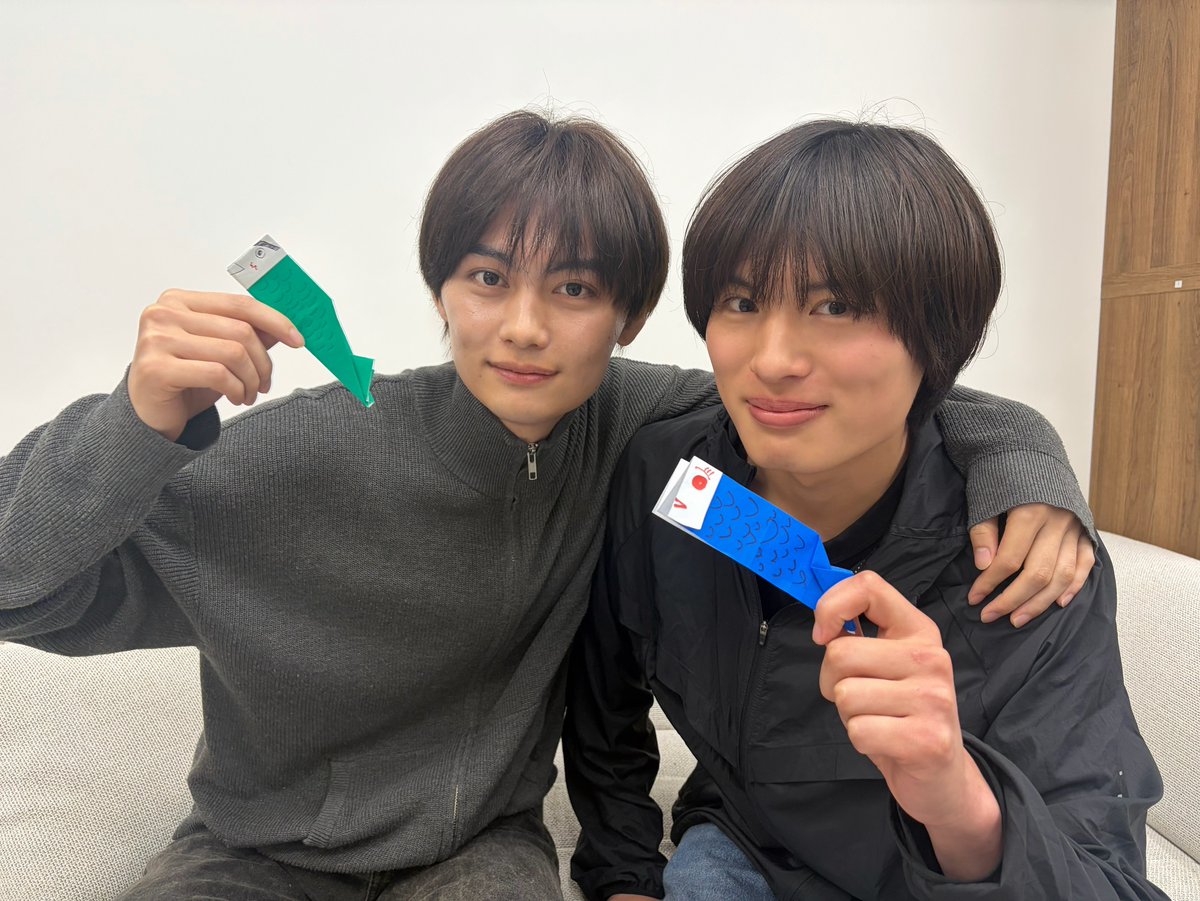 TRUSTAR_BOYS's tweet photo. 🌙INFO🌙

MOVIEが更新されました！
一生懸命折り紙をする姿を見守ってください✨️

🎥こどもの日

ぜひチェックしてください！

🔗https://t.co/3PUiJjuwo5

#TRUSTARBOYS
#スタボ
#スタボFC https://t.co/jZfmdZmLYW