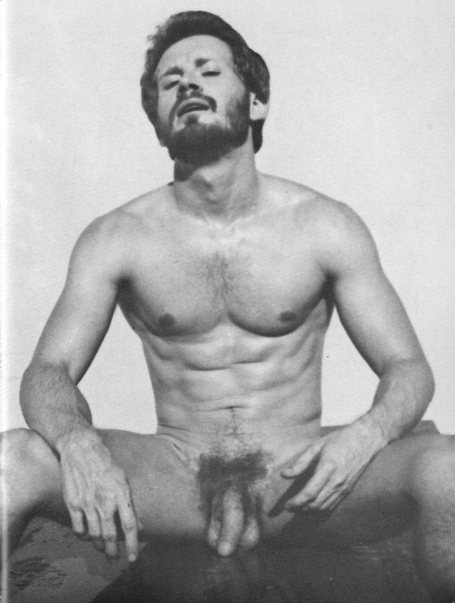 Robert Hathaway [Photos by Athletic Model Guild] Los Angeles, 1969 or so #roberthathaway #athleticmodelguild #vintagemen #uncut