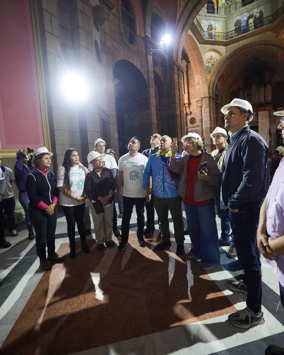 Con el Mazo Dando tweet media