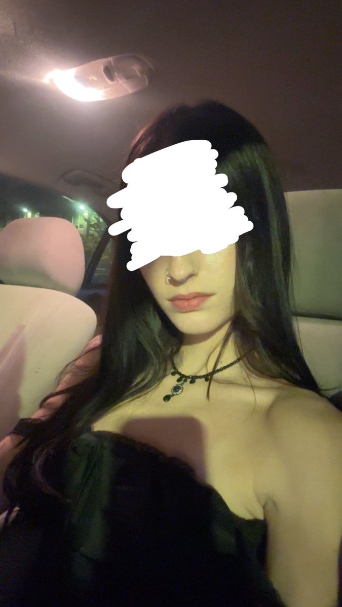 snow bunny tweet media