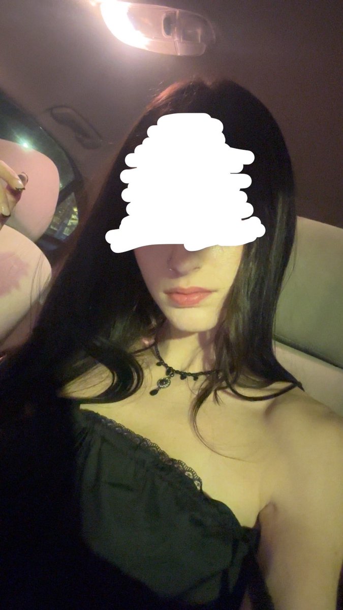 snow bunny tweet media
