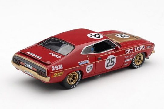 hobbysearch_mc's tweet image. 【ミニカー予約】TSM MINI GT(ミニGT)
1/64 フォード XB ファルコン GT バサースト 1000 
▼1974 #33
1999.co.jp/11377240
▼1975 #25(右ハンドル)
1999.co.jp/11377241
予約開始です！
バサースト 1000にて活躍したフォードファルコンが 1/64で登場！
#Ford #Falcon #Bathurst1000