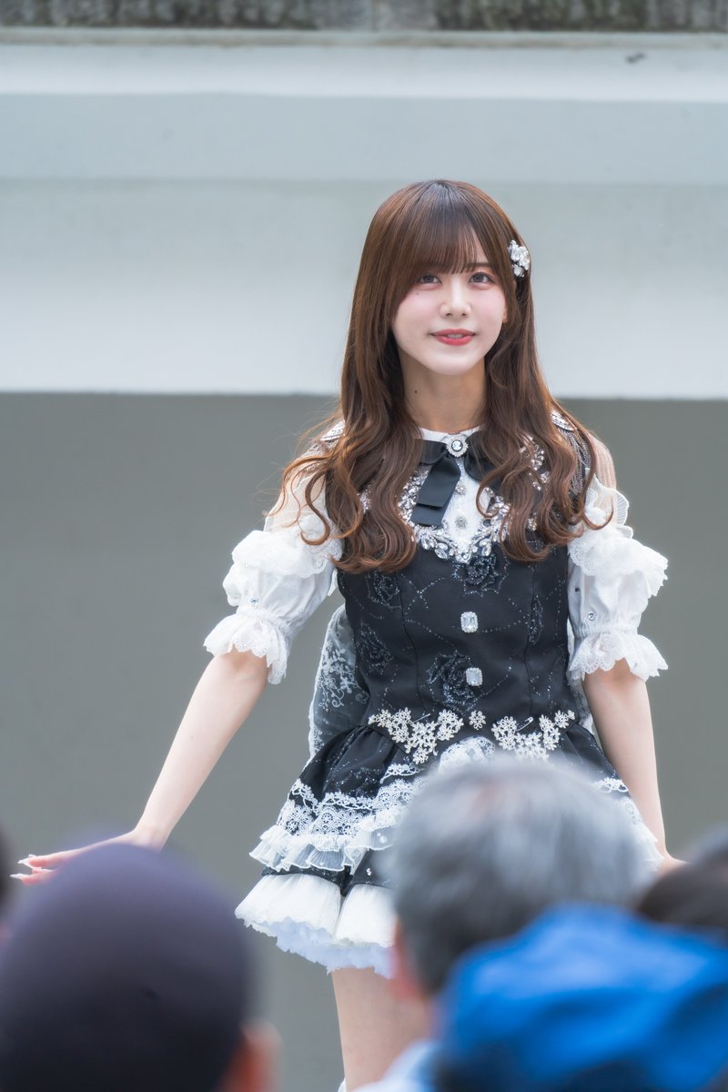 tys_sakai's tweet image. かわいい🎤
叶岡あみな
花いろは 2ndアルバム ミニライブ
2026.04.25 ららぽーと豊洲
#ノーマルあみちゃん #花いろは #叶岡あみな