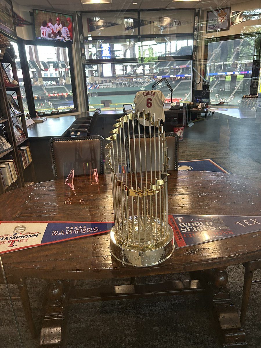 Hannah 🩷⚾️ tweet media