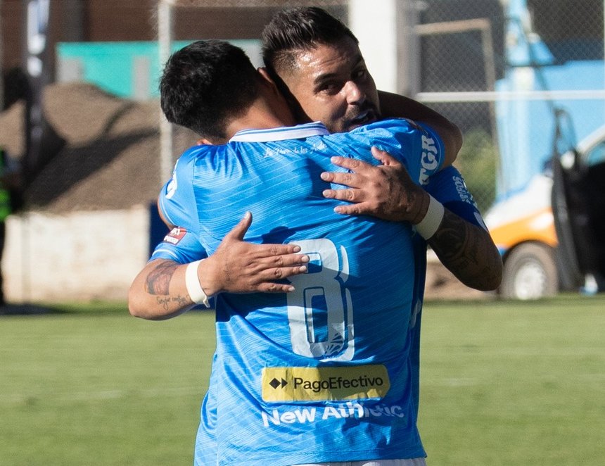 juanlp40's tweet image. #LigaPerú 🇵🇪 #Apertura #Fecha12 Res Finales: #ADT 4(Victor Cedrón, Jonathan Bauman x2, Luis Benites) - #LosChankas 0, #DeportivoGarcilaso 1(Beto Da Silva) - #Melgar 0