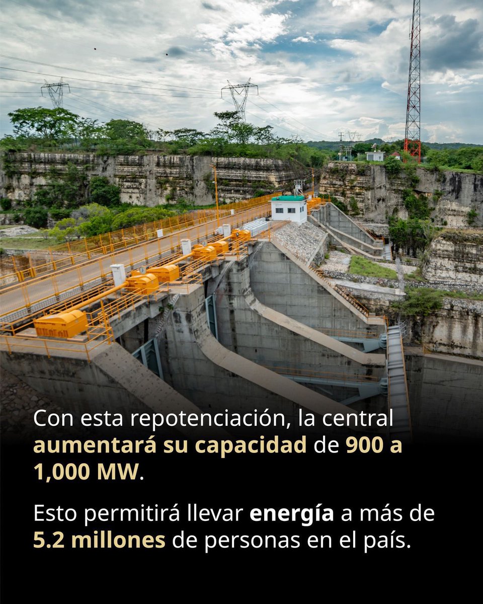 CFEmx tweet media
