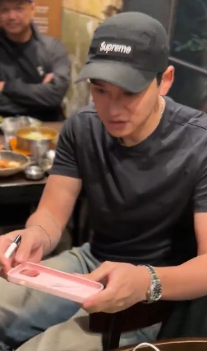 𝐍🍀 tweet media