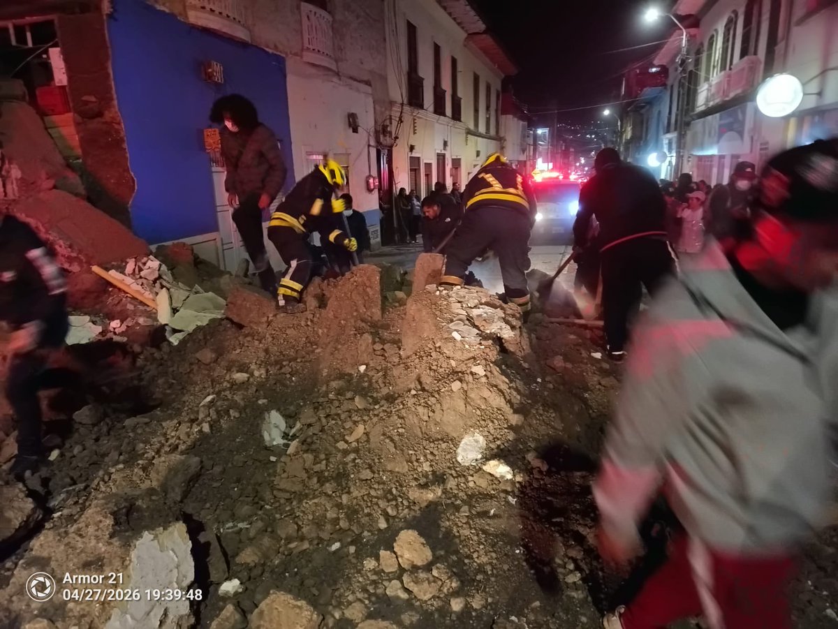 bomberospasto's tweet photo. 🏠🧑🏼🚒#ColapsoEstructural | @bomberospasto atendió de manera inmediata una emergencia generada por un colapso estructural en el b/ Obrero, donde nuevamente se presentó el colapso de una edificación.
El hecho afectó un local comercial y una vivienda. No se registraron víctimas. https://t.co/R0RODfoOwX