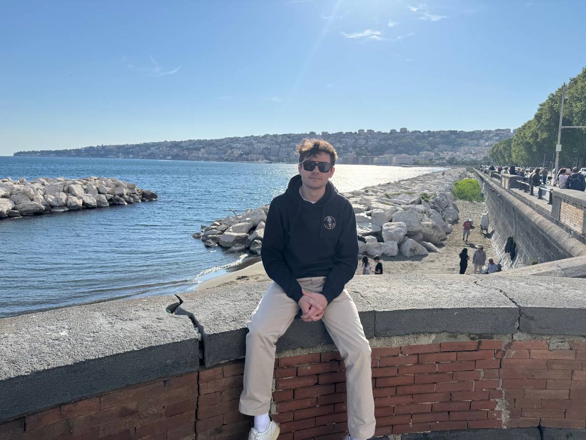 KaizerRev tweet media