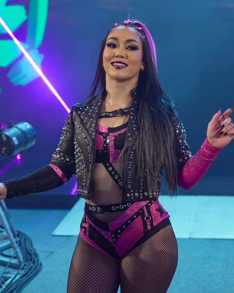 Beauties of Wrestling tweet media