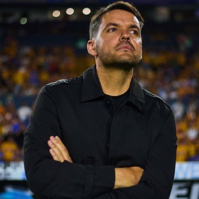 albertocardenas's tweet photo. Sabia la decision de @clubsantos de enviar nuevamente a Omar Tapia a fuerzas basicas, no era su momento, demasiada preparación para tan mal equipo.

En este momento GONZALO PINEDA e @irarragorri deben tener a estos 4 ya en platicas y nadie mas, nada de cartuchos quemados, nada de andarle rebuscando, si no estan en el radar cualquiera de estos cuatro entonces realmente nada tienen que hacer y todo seguira igual o peor.