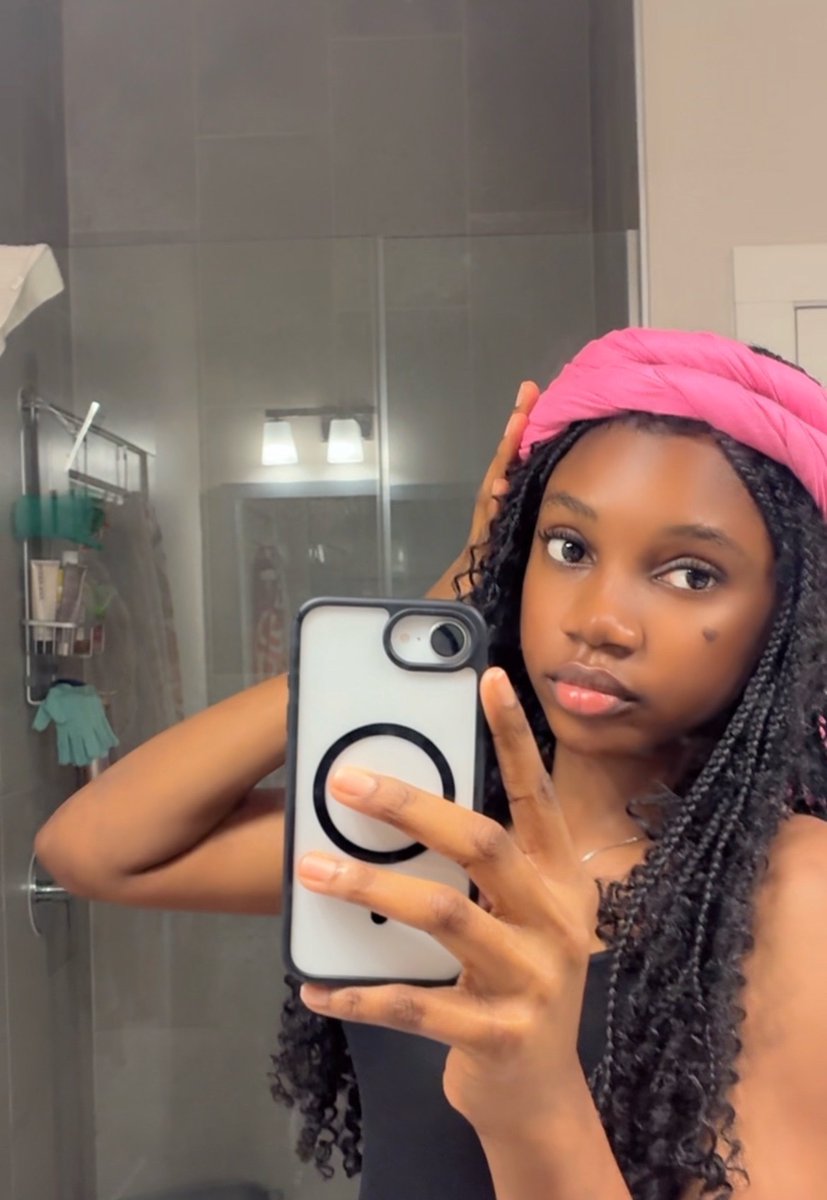 Nzewuwo😁 tweet media