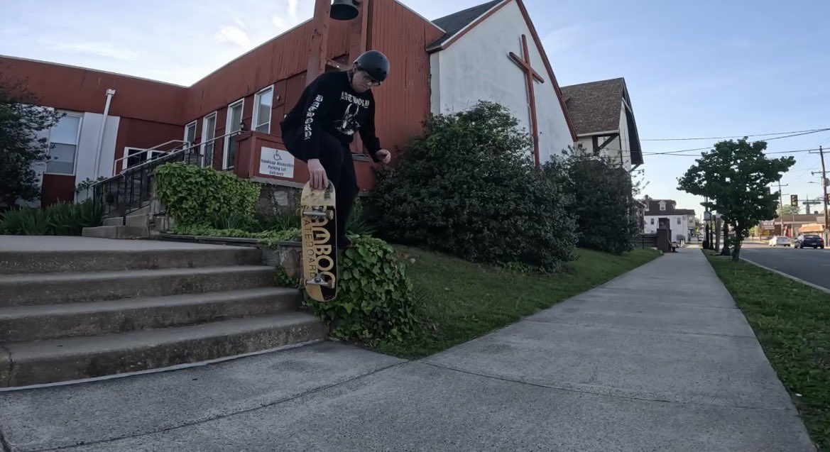 METALJIMMY123's tweet image. SKATE
DELCO
2
#skateboarding #skate #skating #skateboard #Pennsylvania