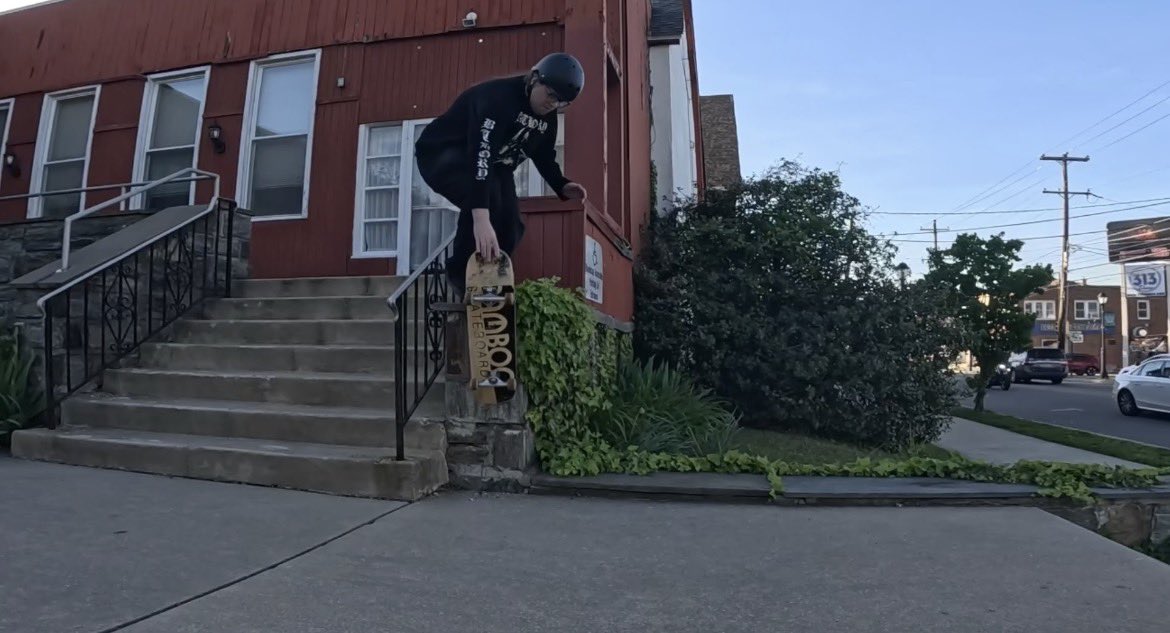 METALJIMMY123's tweet image. SKATE
DELCO
2
#skateboarding #skate #skating #skateboard #Pennsylvania