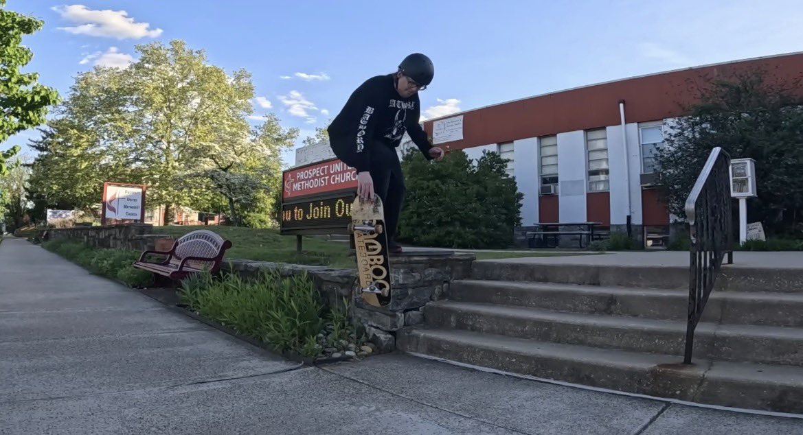 METALJIMMY123's tweet image. SKATE
DELCO
2
#skateboarding #skate #skating #skateboard #Pennsylvania