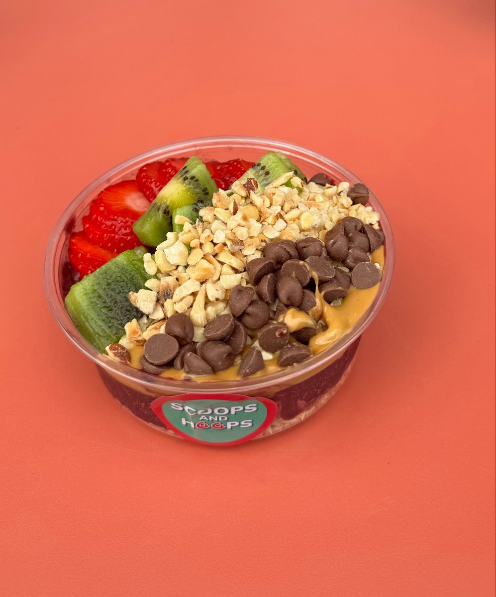 haze00l's tweet photo. Life update: Used to crash out and overthink now I get an açai and stop giving a fuck 😋🩷 https://t.co/M5wtEhlz6V