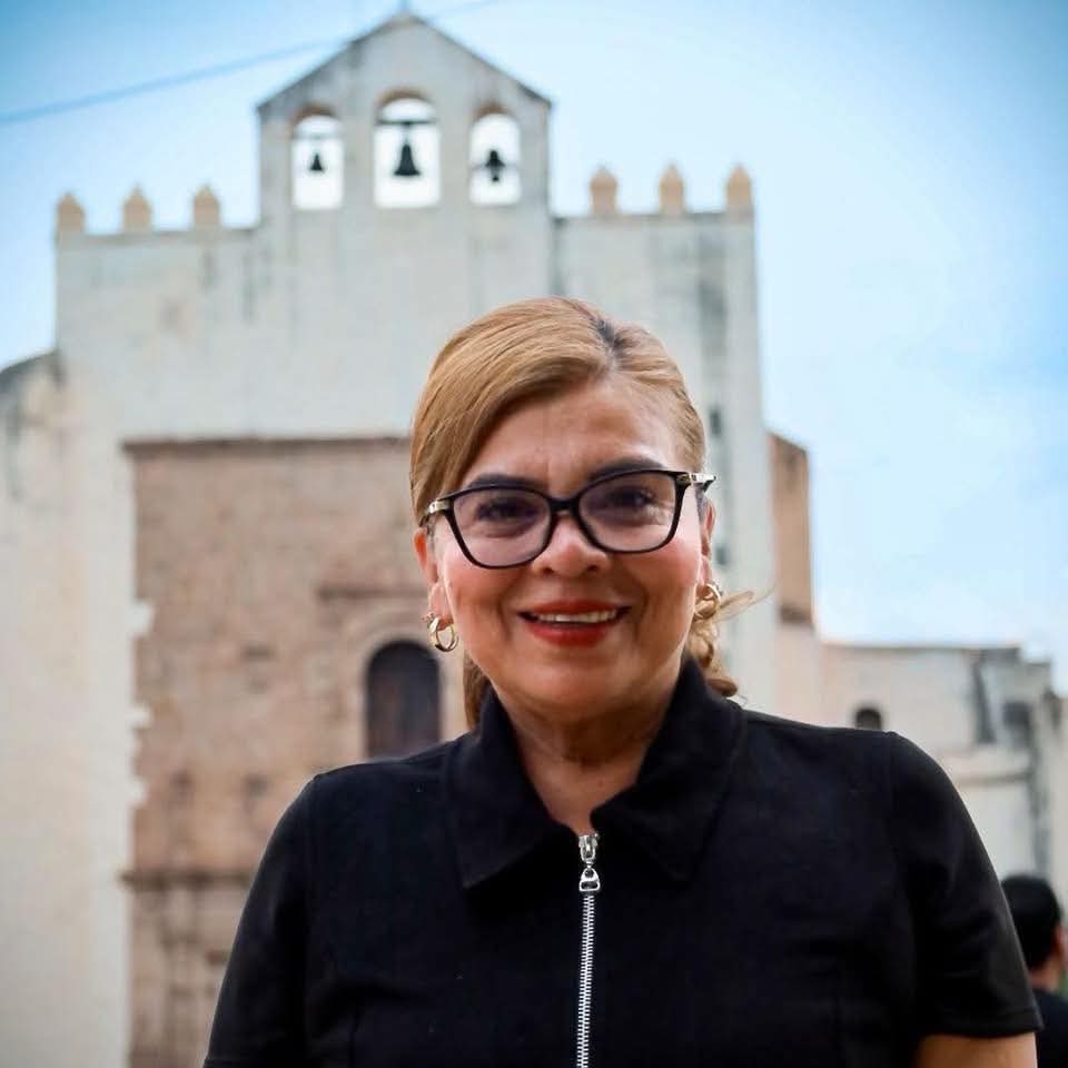 VipMujeres's tweet photo. 🩷 La presidenta municipal de Acolman, Blanca Osorio hace una atenta invitación a las vecinas y vecinos del municipio para participar en el registro de las Pensiones para el Bienestar, un programa prioritario del Gobierno de México dirigido a personas adultas mayores y Mujeres Bienestar.

 Fechas de registro: del 27 de abril al 3 de mayo