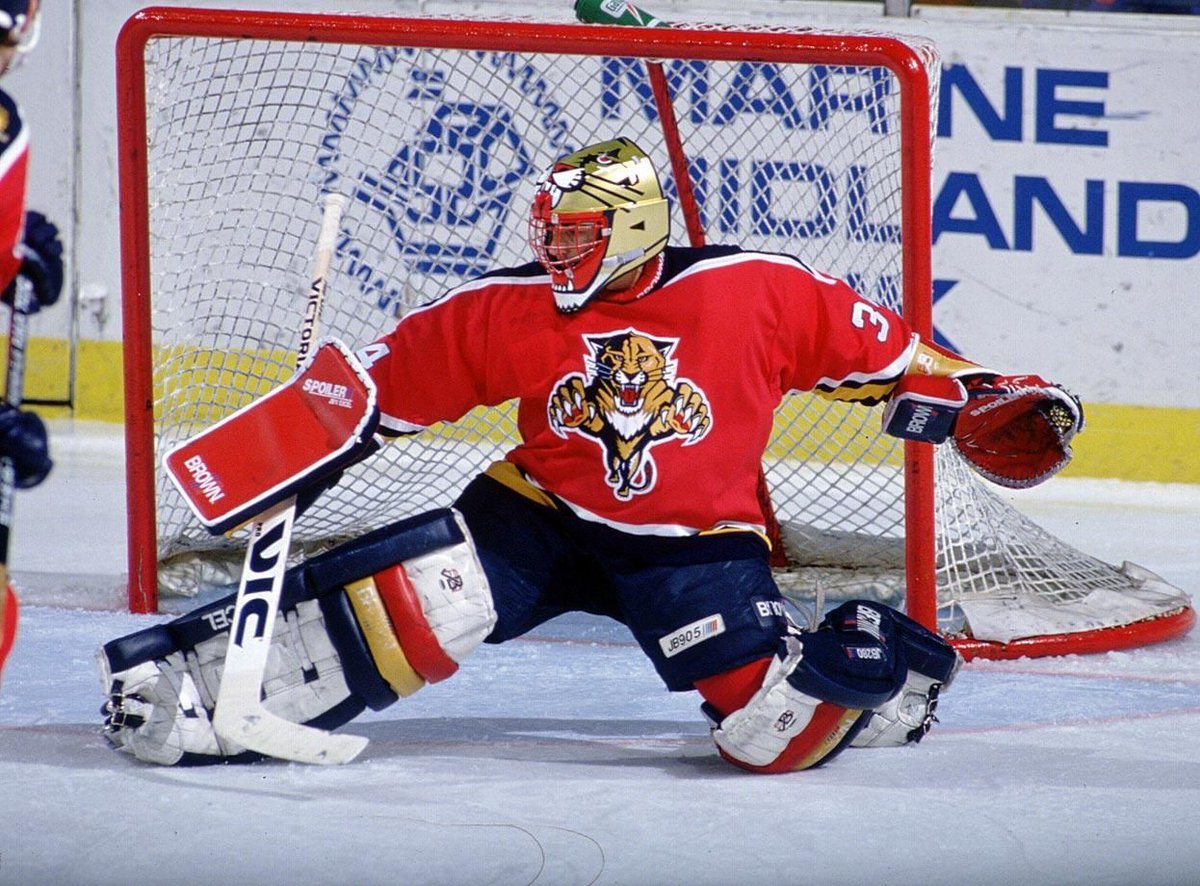 pre2000hockey's tweet image. Goalie day 
#vintagehockey #goalies #timetohunt