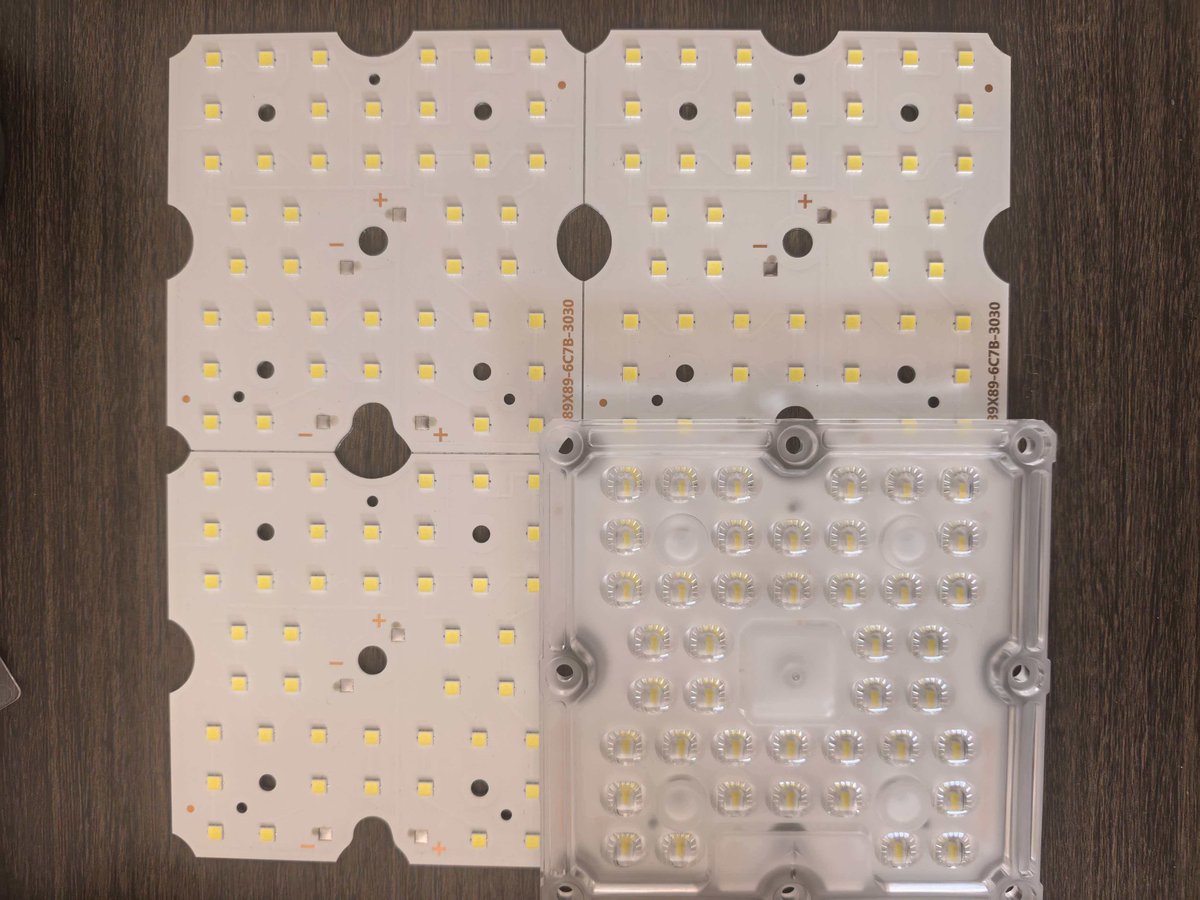 JersyShen's tweet photo. Multiple beam angles
Asymmetrical light distribution
High optical efficiency
Rugged design for outdoor environments
Ideal for street lighting, landscape lighting, architectural lighting and more.
#OutdoorLighting #LEDLens #OpticalDesign #CustomLEDLens #LEDLightingSolutions https://t.co/mYLRUMt9cB