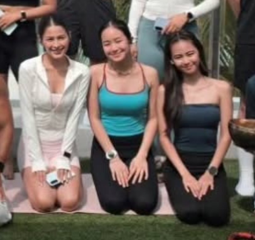 kdm_95's tweet photo. Pretty girlies ✨🩵 
Ashtine x Caprice x AZ https://t.co/iJ2OV62wFu