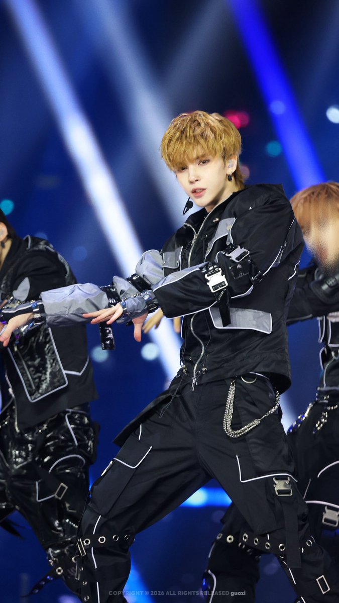 果子__guozi tweet media