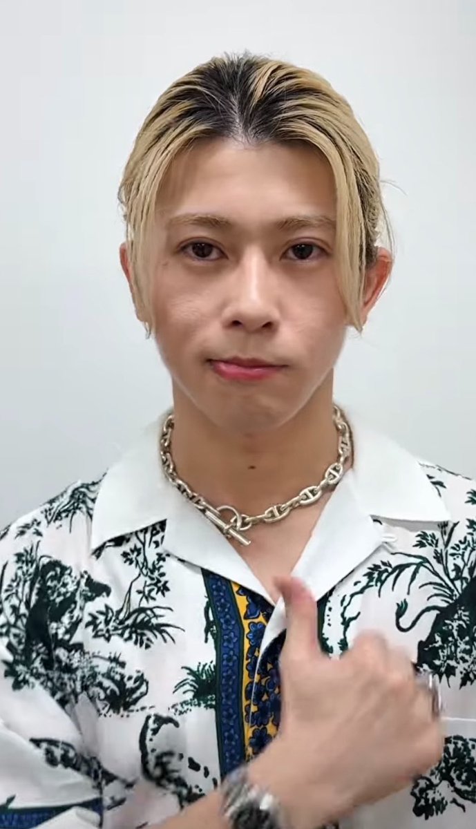 にゃん tweet media