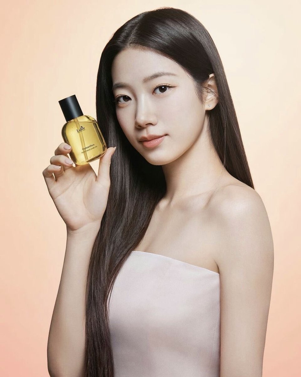 kazuha pics tweet media