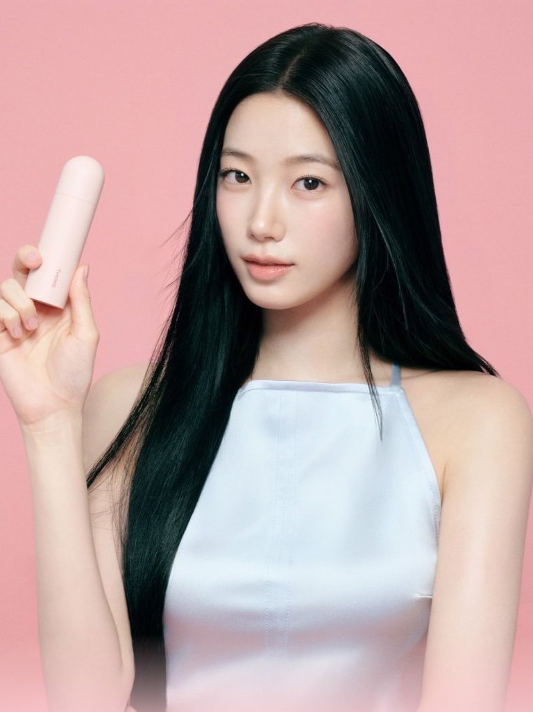 kazuha pics tweet media