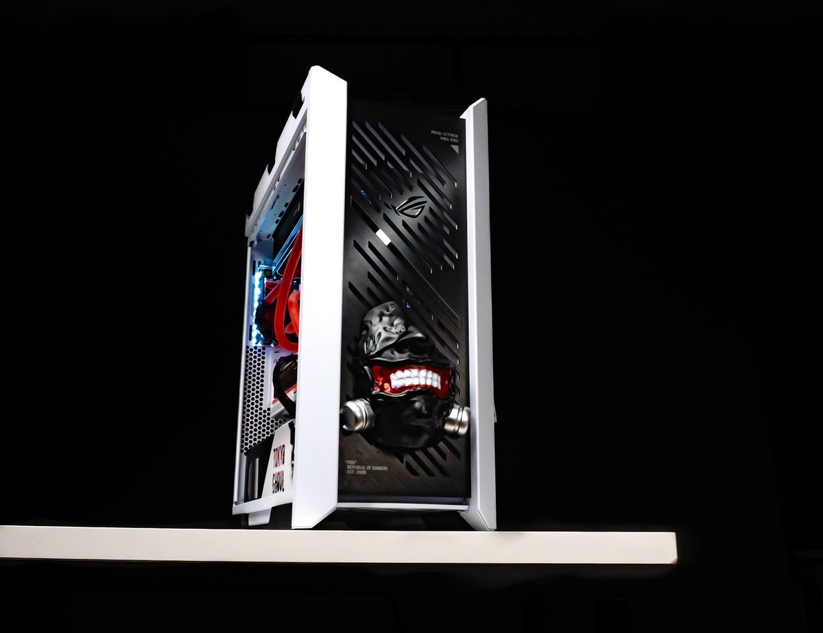 XPCMTeam's tweet image. Tokyo Ghoul PC build by Timmy Parker @pcwerkz  

#pcbuild #pcsetup #pcmodding #gamingpc #custompc #xpcm #watercooling #customloop #tokyoghoul