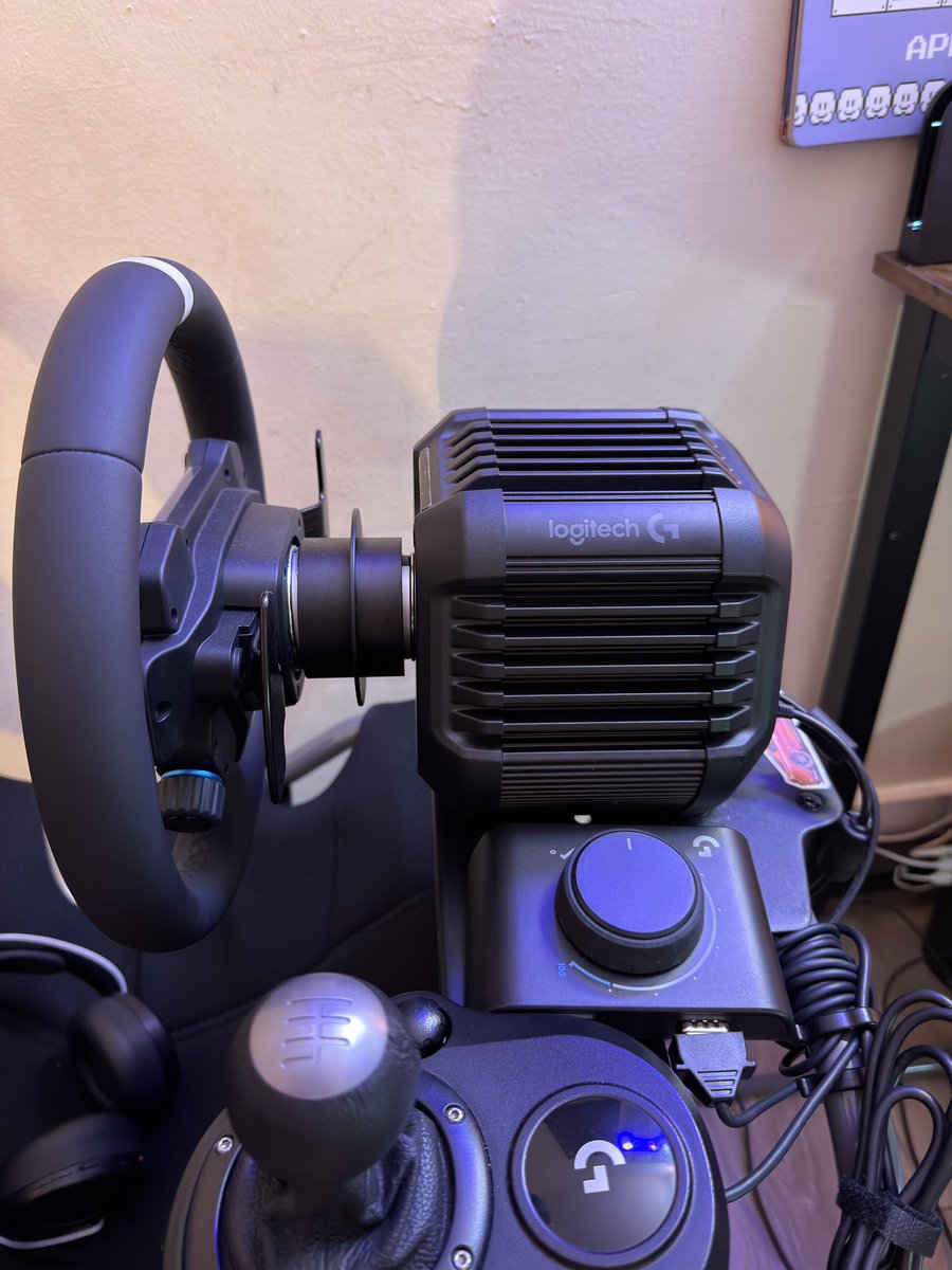 Brain_Skynet's tweet image. Finally got the Logitech RS50 setup dialed in 🏁🔥
RS wheel, RS shifter, Pro pedals, and PS5 are making Gran Turismo 7 way more immersive. Force feedback feels amazing and I’m still fine-tuning everything for cleaner laps.

@LogitechG @PlayStation 
#LogitechG #LogitechRS50