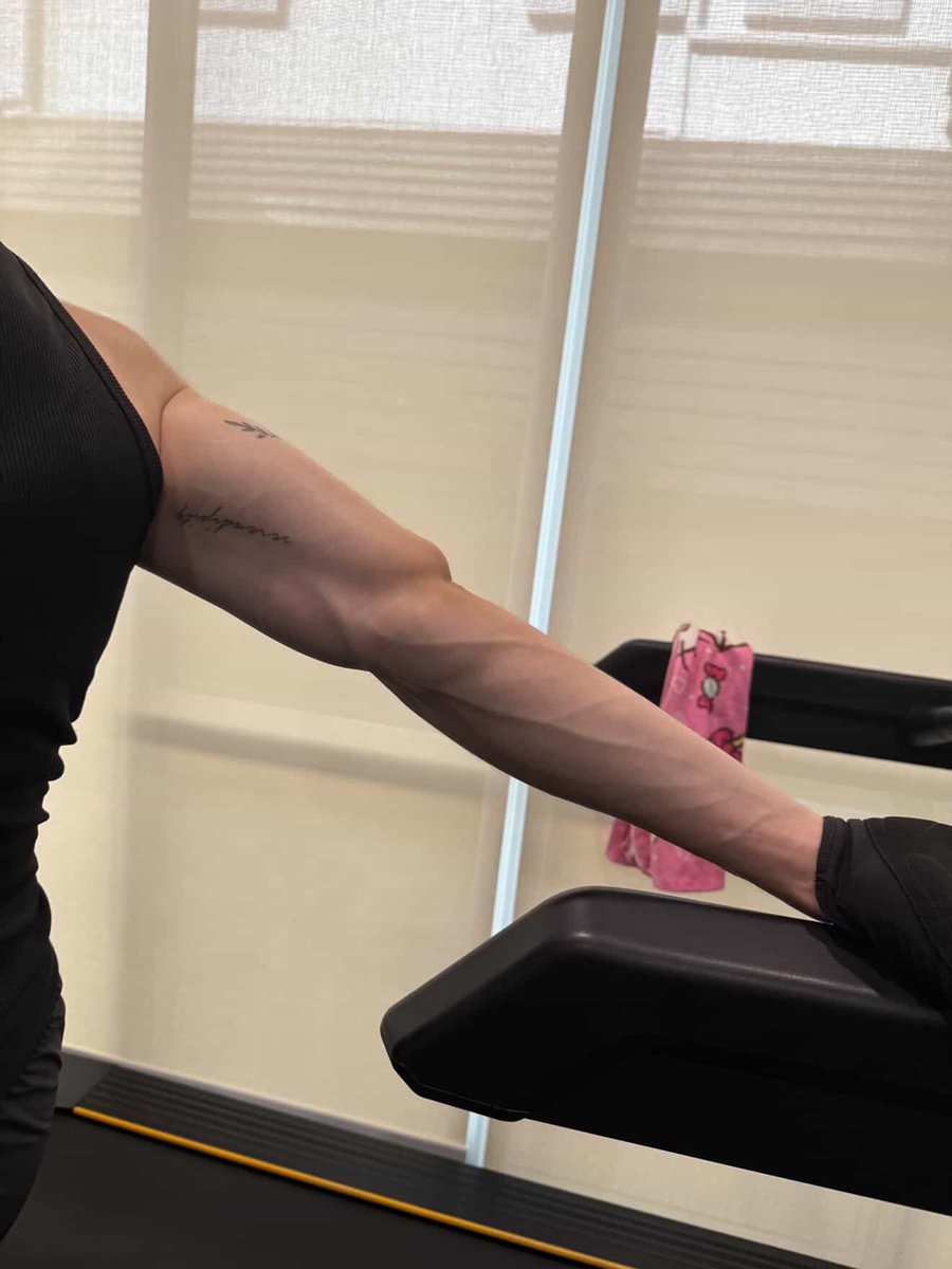 Annyeong_OngleeSNS tweet media