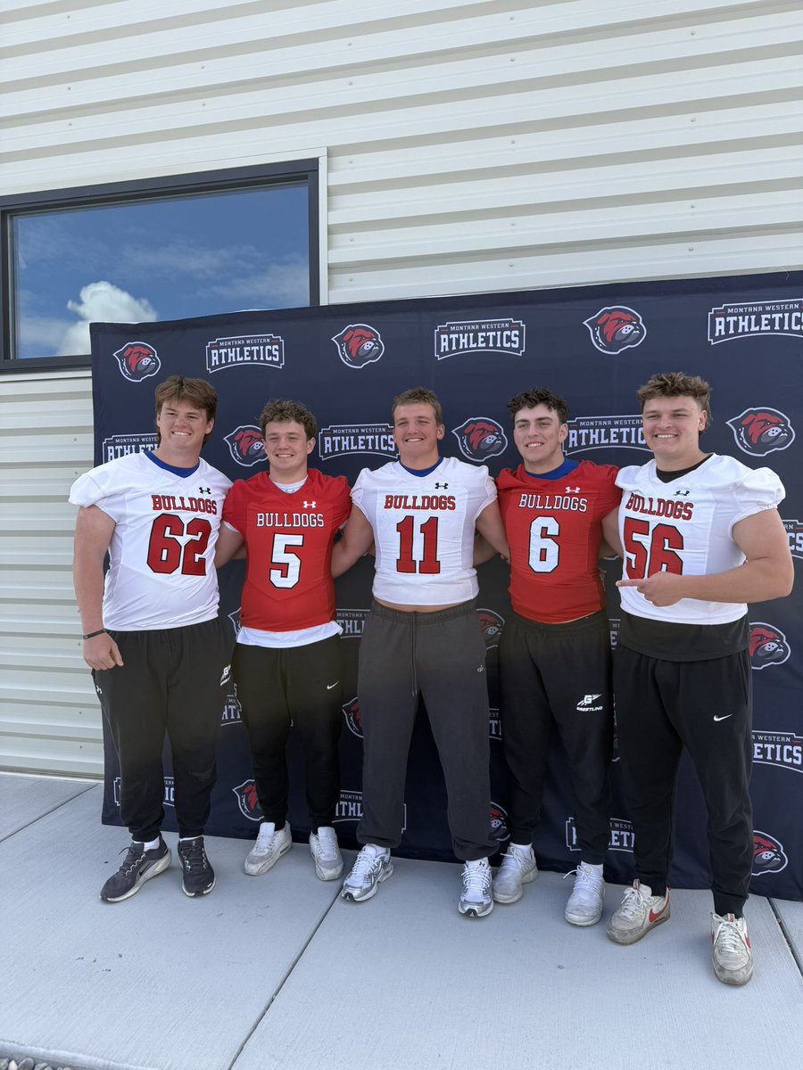 lukejenkins_'s tweet photo. Thank you @Coach_Martello for having me out for the junior day and spring game! https://t.co/hcKyd0gNM9