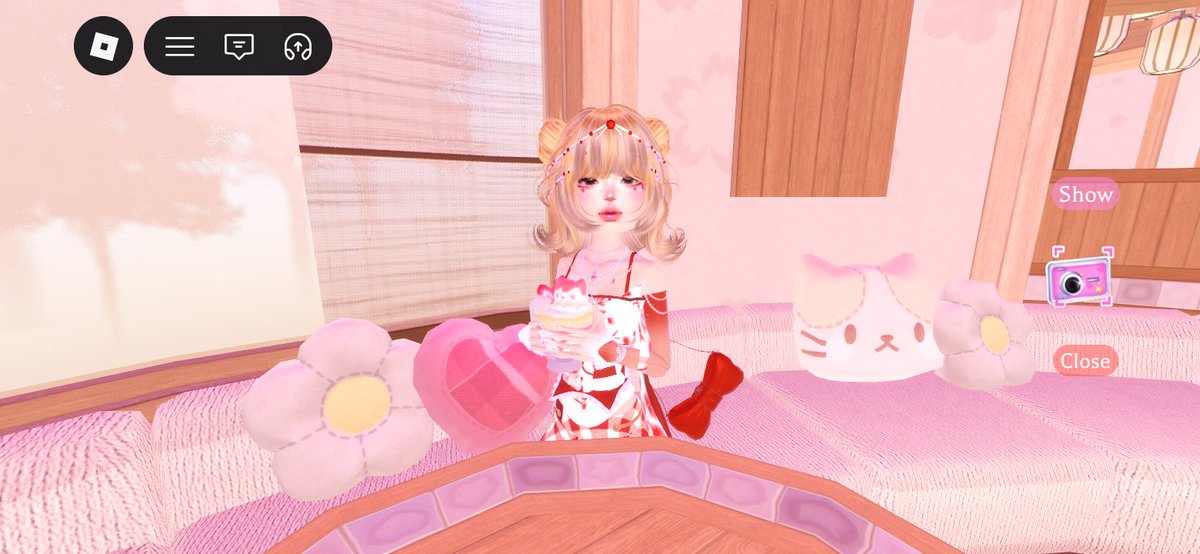 Jiiki_OFFICIAL's tweet image. I love the custom lighting feature
#DTI #DressToImpress