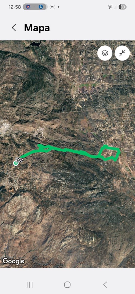 AdLoSo1's tweet photo. 🎵🚴🏻🎶🌬️🎵🌦️🎶🏞️🎵 Tecate bc , ruta la empolvada , pero llovió y cambio a la enlodada https://t.co/PuOJ2f25Ia