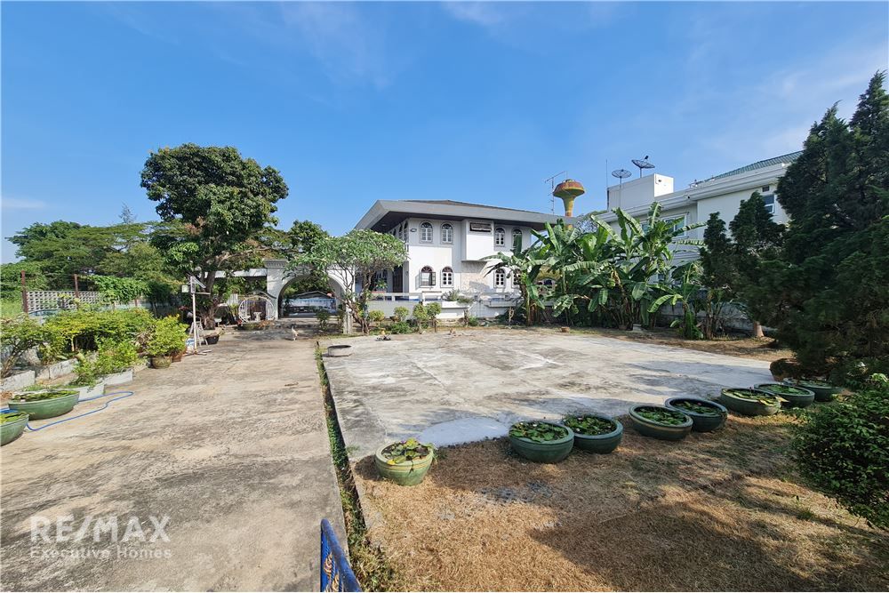 REMAX ExecutiveHomes tweet media
