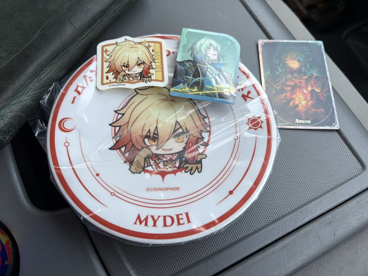 るちこ tweet media