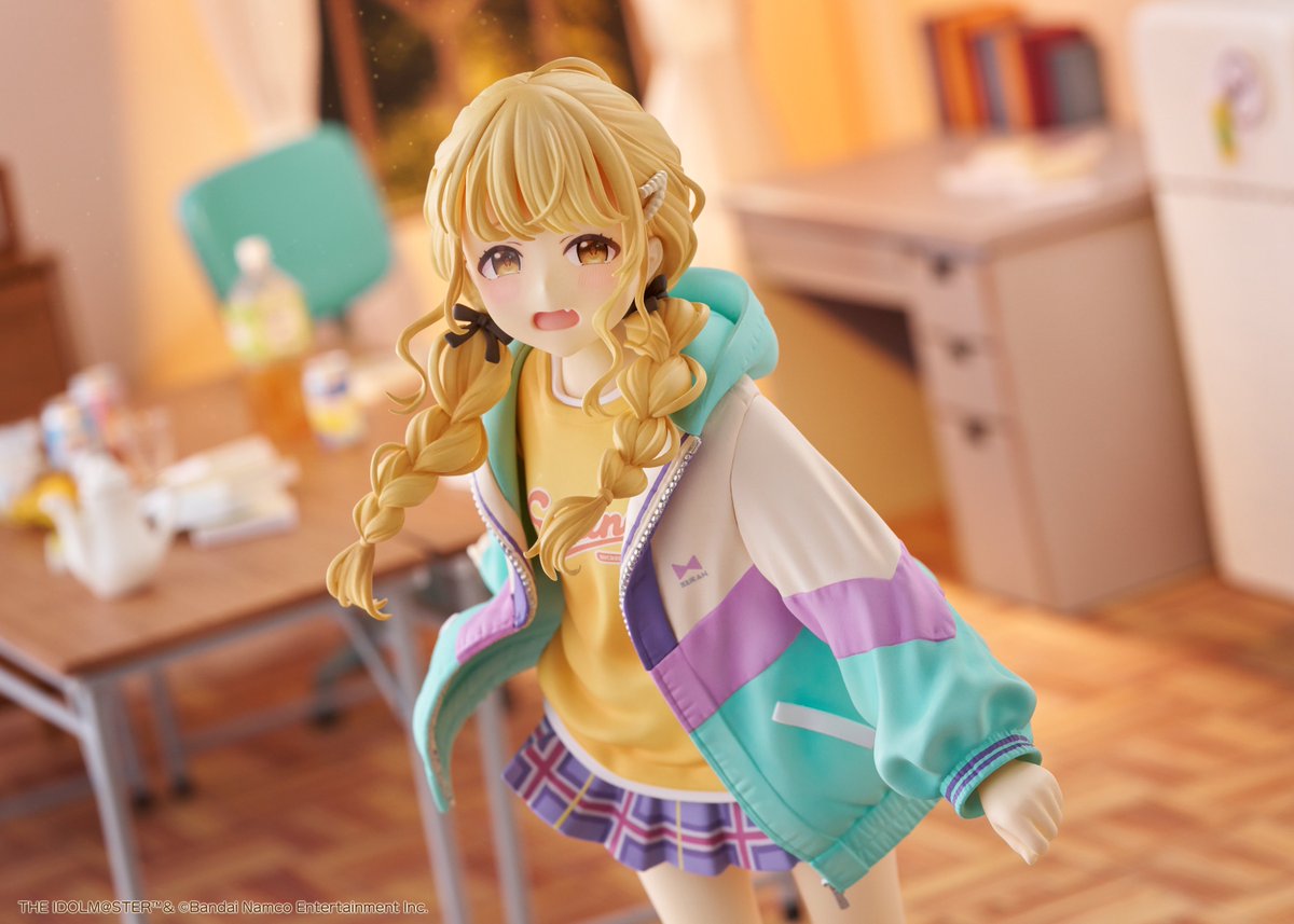 PLUMPMOA tweet media