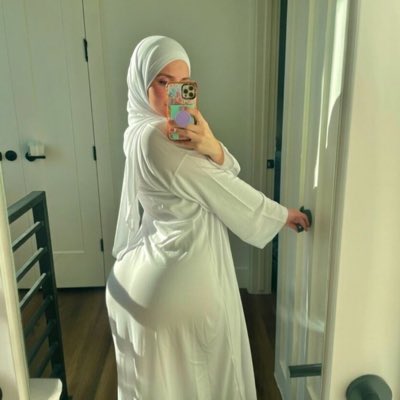 الشيخه ياسمين tweet media