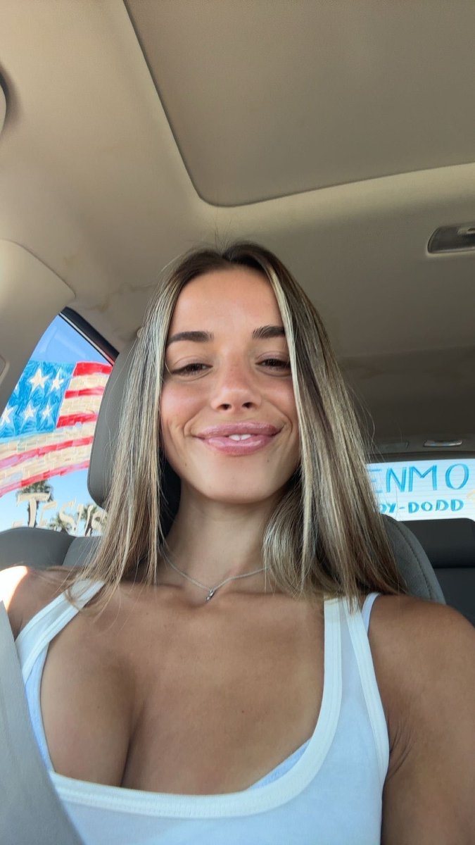 simpfincuck's tweet photo. Lazily collecting tens of thousands from horny dumb gooners with no self-control😵‍💫📉

I want to fuck your bank account so hard that you’re forced to make some SERIOUS life changes✨😇

Hump that sad little hand of yours🤡🖕

Catfish findom paypig atm humanatm finsub drain manscam https://t.co/dfEjmWUQMq