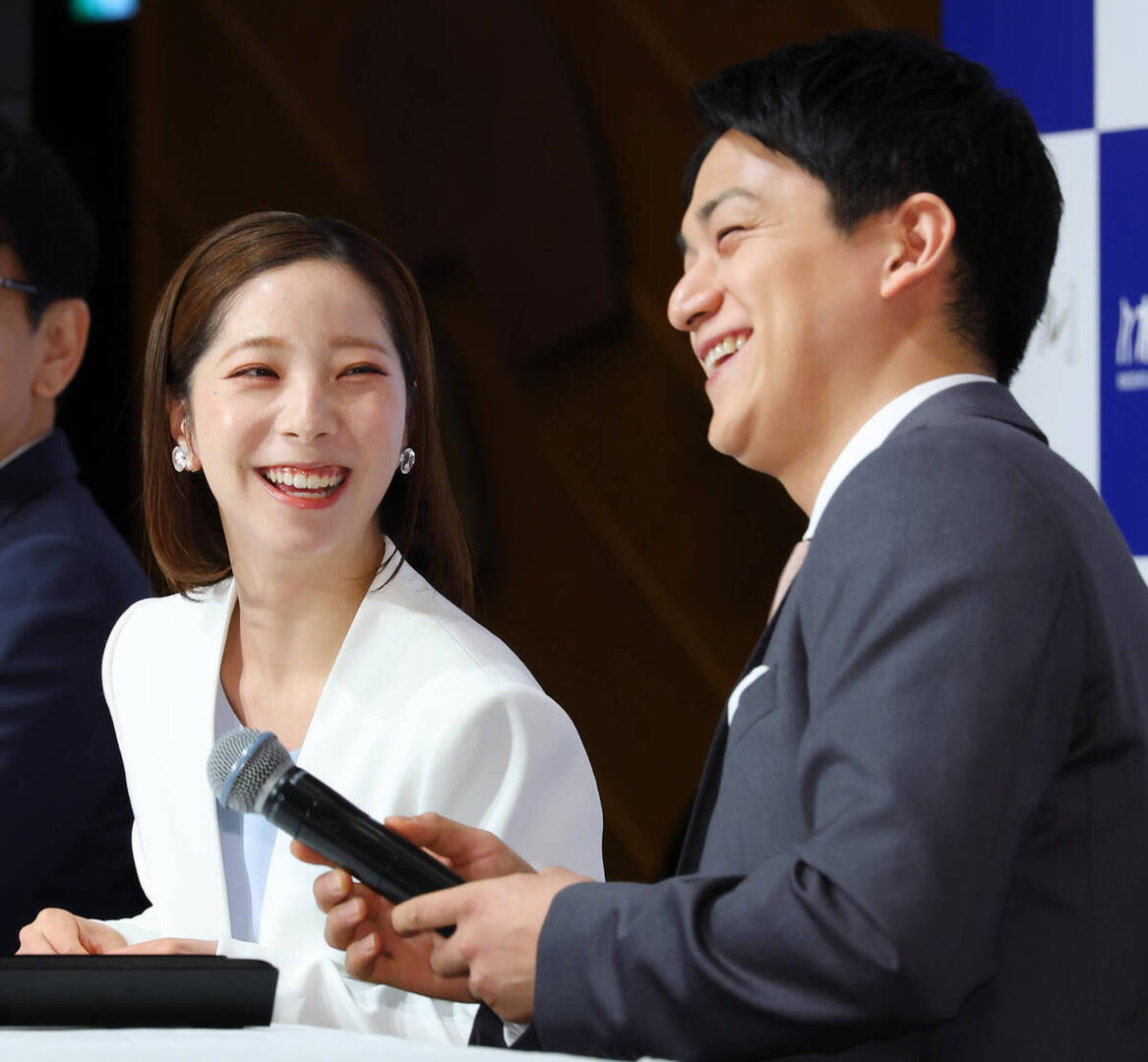 figure_hochi's tweet image. 冒頭号泣に「早いってｗ」りくりゅう引退会見にネット騒然「泣いてしまう」「スーツ素敵」「ほほえましい」
hochi.news/articles/20260…
#フィギュアスケート #figureskating