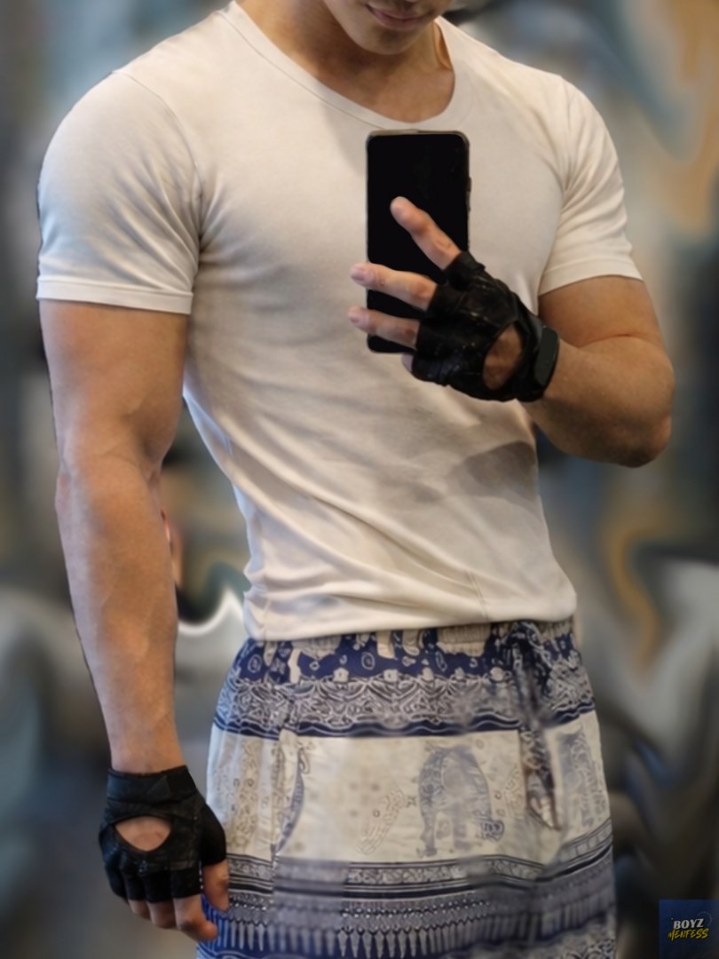 Base: ON 👊🏻 tweet media