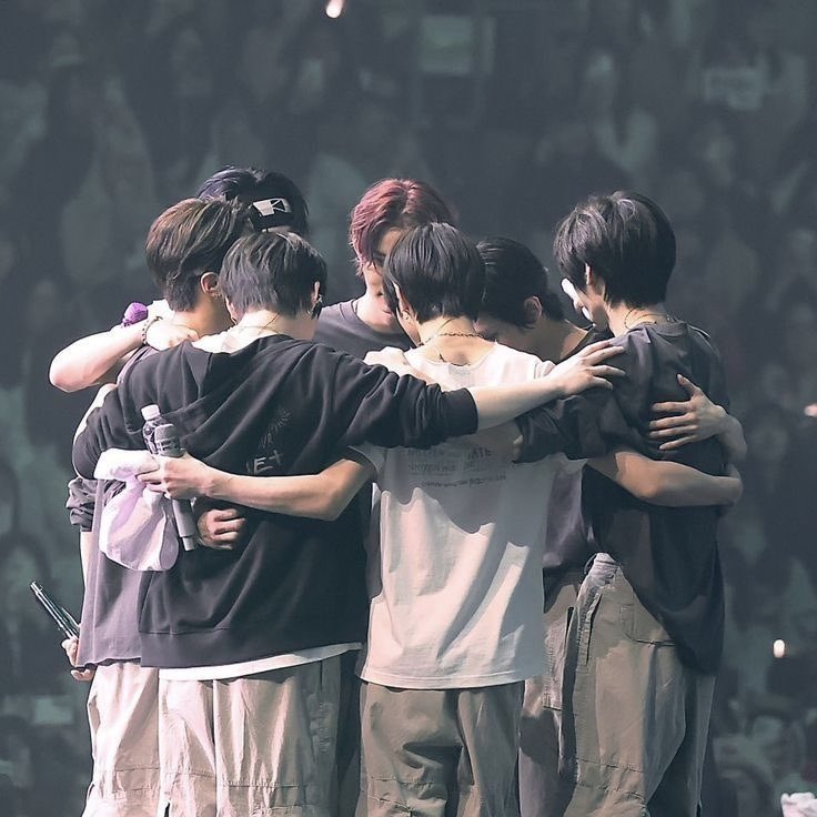 need ot7 moots tweet media