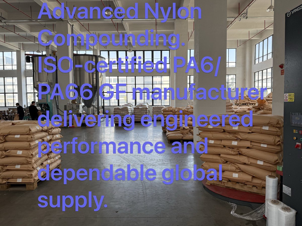 smqlm99447872's tweet image. What I sell is not plastic, but the infinite possibilities brought by PET!        #plastic granules