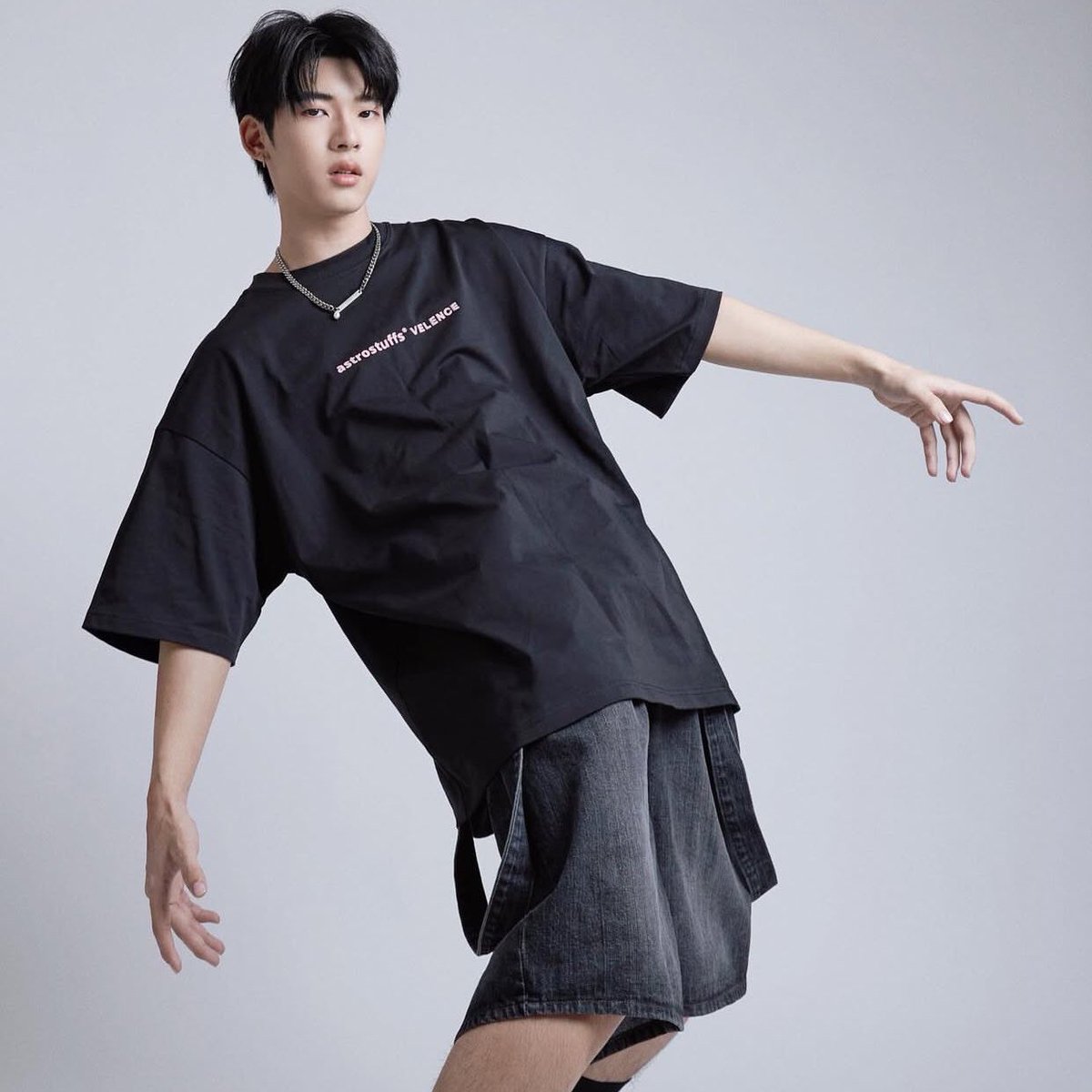 ɪʀɪꜱ_ᴍɴ𝜗𝜚˚⋆ tweet media