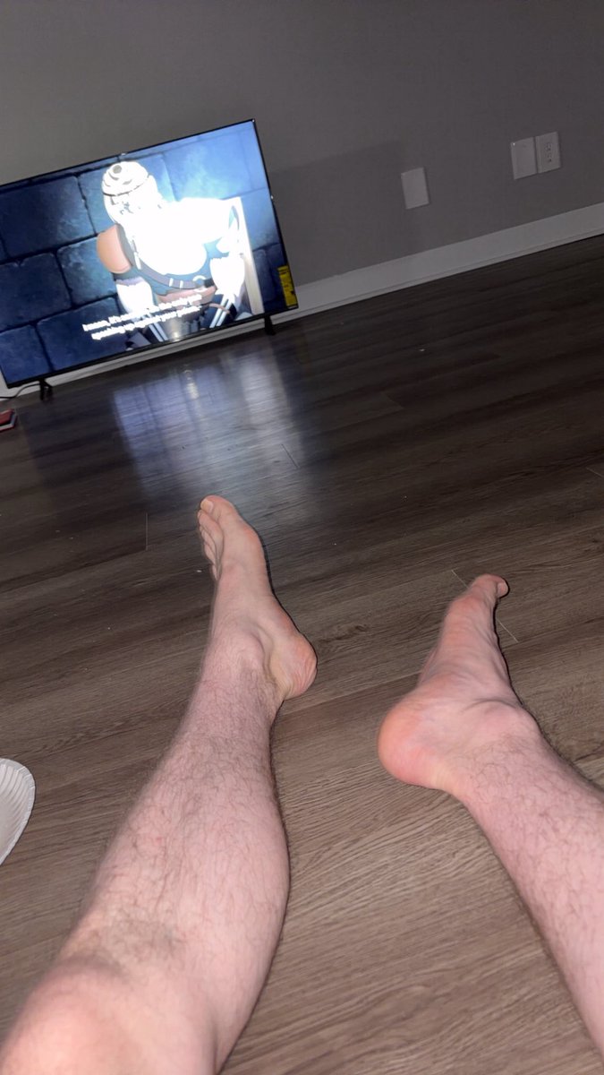 MasterTki's tweet photo. Service me while I watch.
#Findom #Cashmaster
#paypig #serviceme https://t.co/zH8w7MGDwd